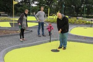 JoG-Helfer-Dankeschön Sonntag 2015 - Minigolf